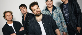 Afbeelding bij Natuurtheater Live: <br> Nederpop band met de Dolly Dots